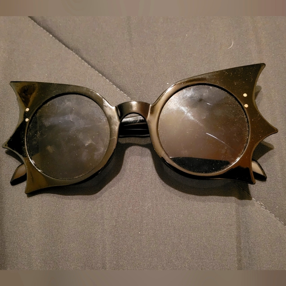 Womens Bat Wing Sunglasses